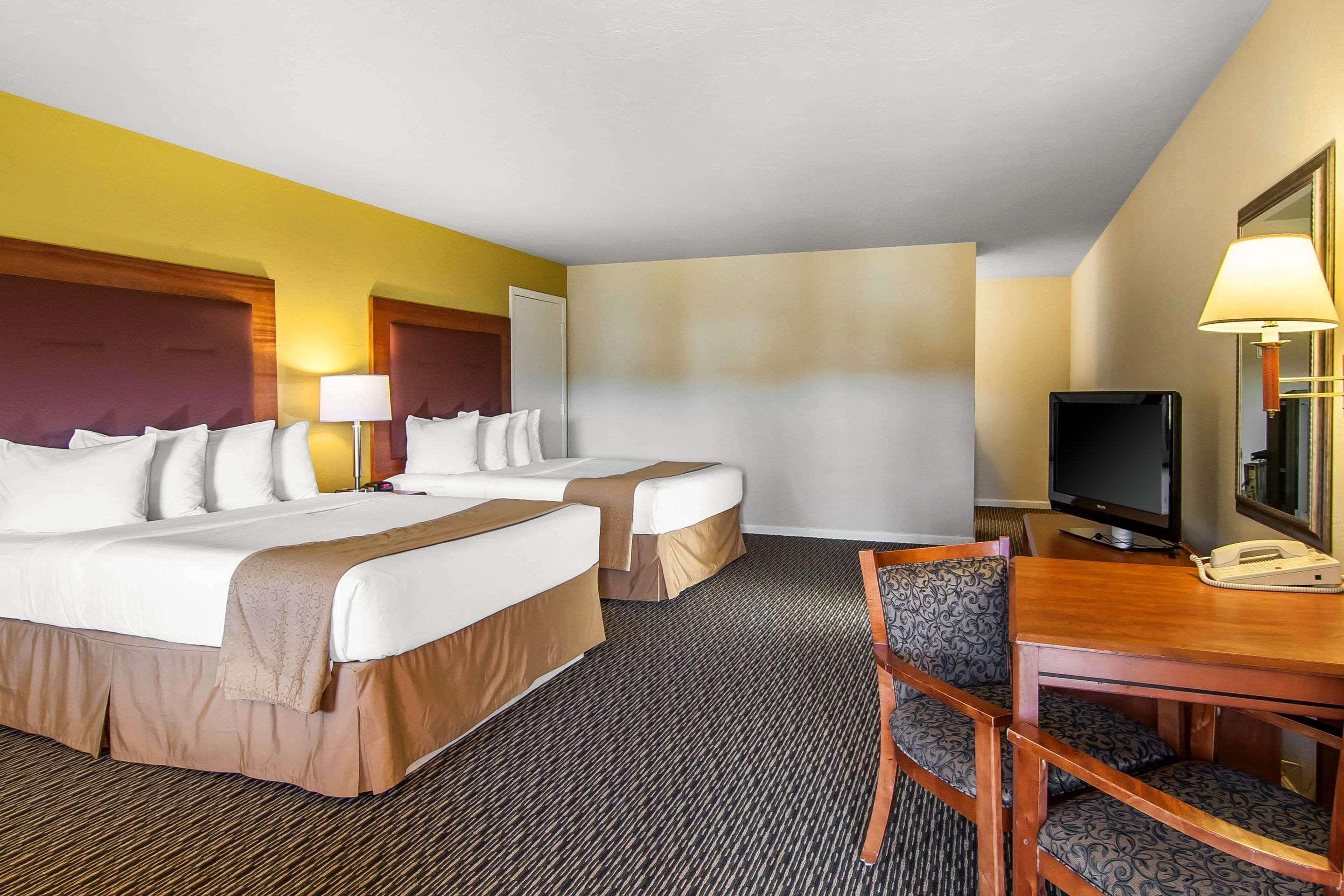 Quality Inn & Suites At Coos Bay Норт-Бенд Экстерьер фото