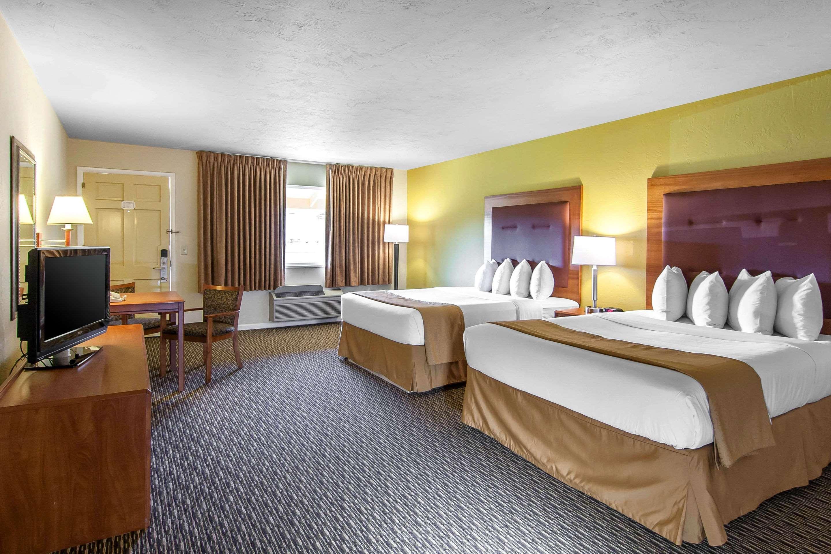 Quality Inn & Suites At Coos Bay Норт-Бенд Экстерьер фото