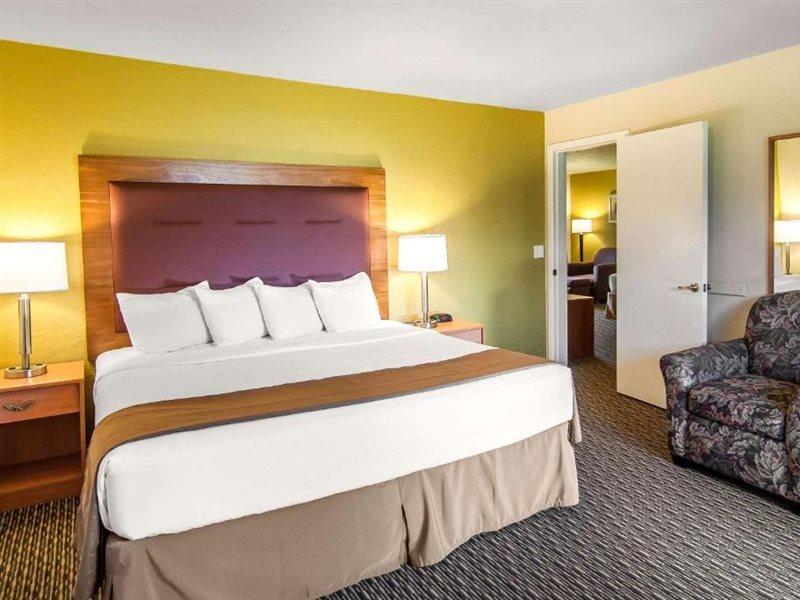 Quality Inn & Suites At Coos Bay Норт-Бенд Экстерьер фото
