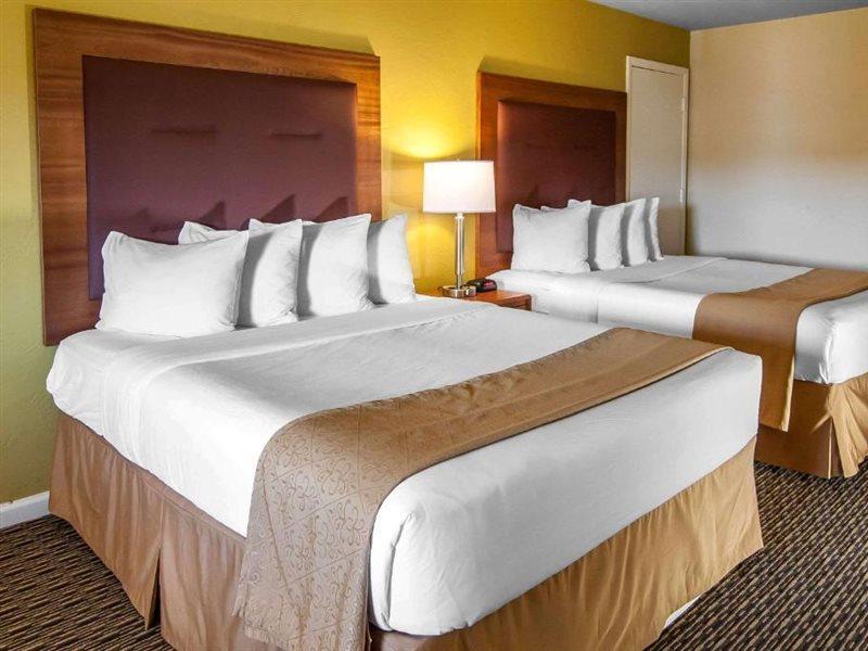 Quality Inn & Suites At Coos Bay Норт-Бенд Экстерьер фото