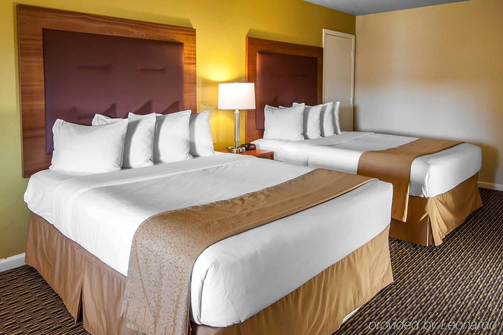 Quality Inn & Suites At Coos Bay Норт-Бенд Экстерьер фото