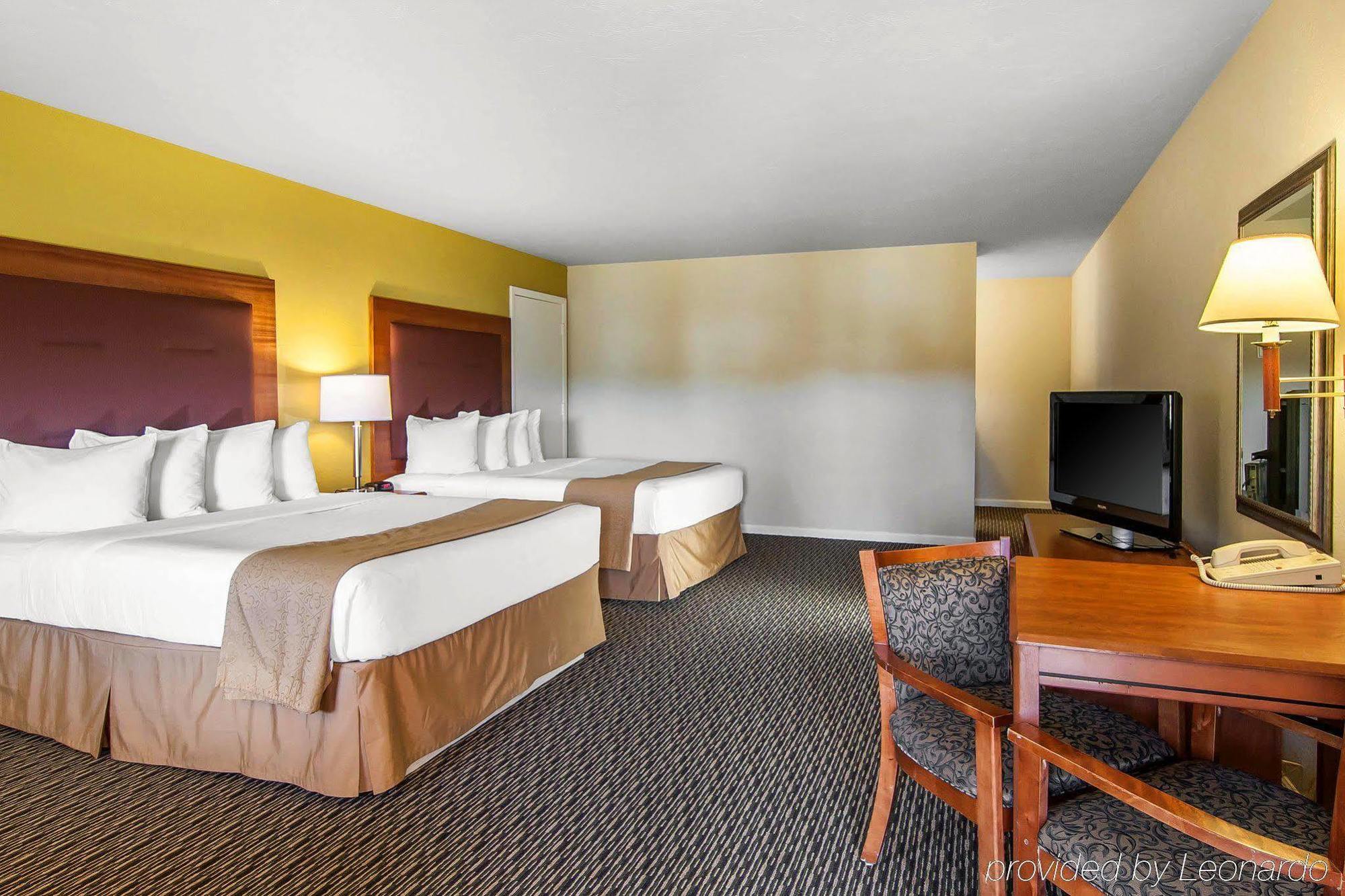 Quality Inn & Suites At Coos Bay Норт-Бенд Экстерьер фото