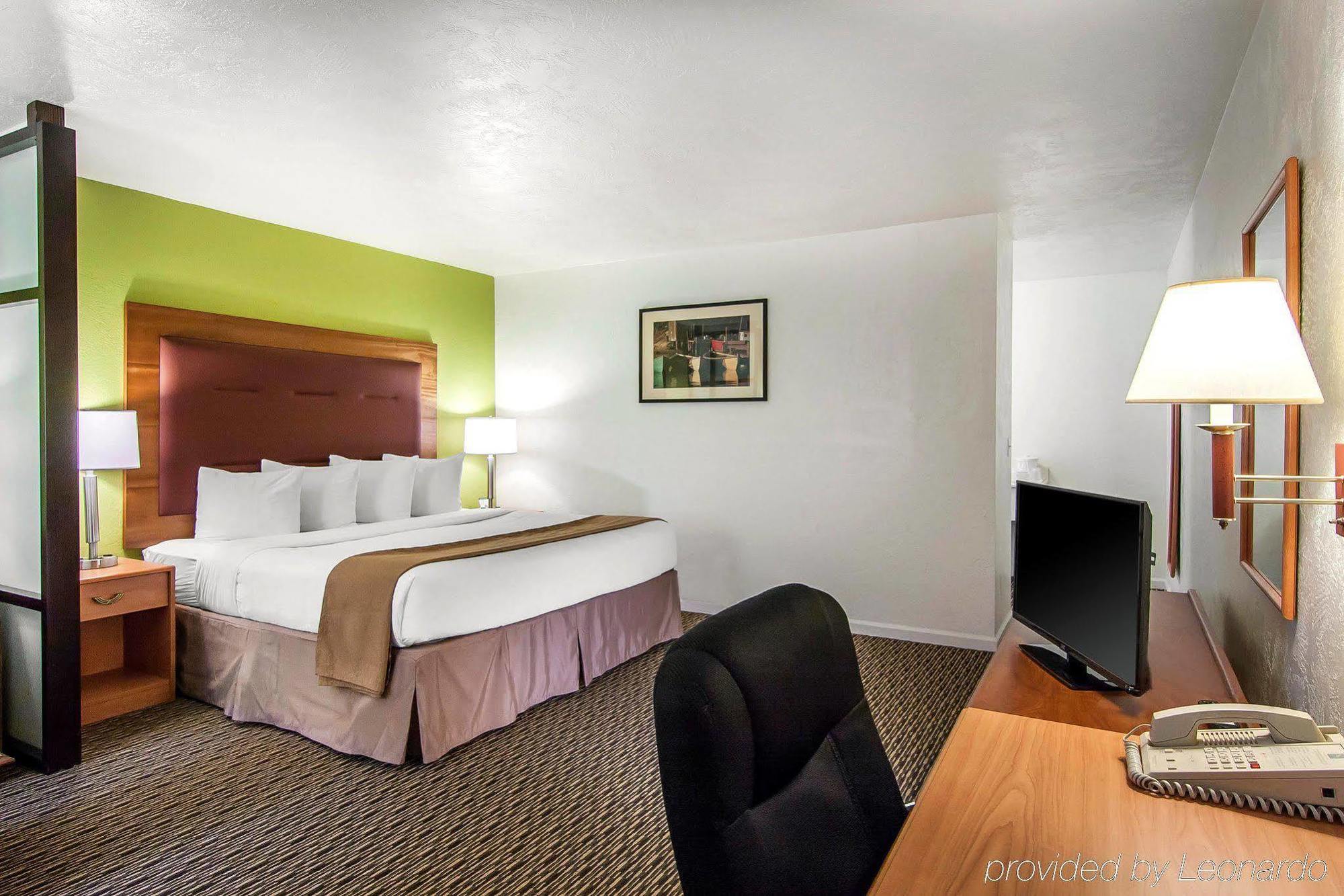 Quality Inn & Suites At Coos Bay Норт-Бенд Экстерьер фото